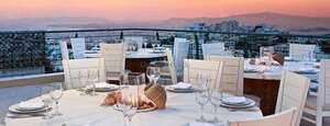 Αιθουσα Μπαλκονι στις Κυκλαδες